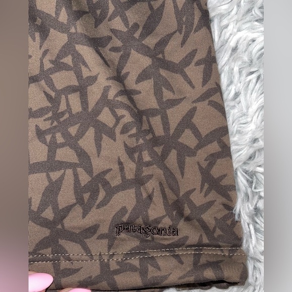 Patagonia | Patagonia tank with built in bra. Size Small - Picture 4 of 6